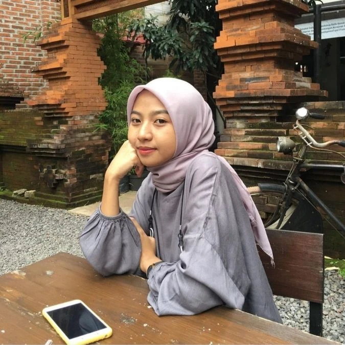 Tutor Cetta French Indry Julyanti